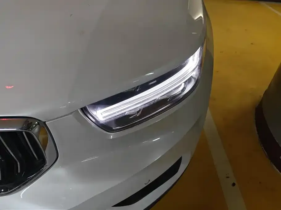 Volvo XC40 2021 из CN, фото 5