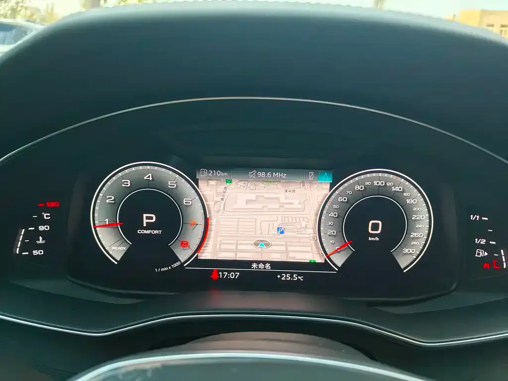Audi A6L 2023 из CN, фото 8