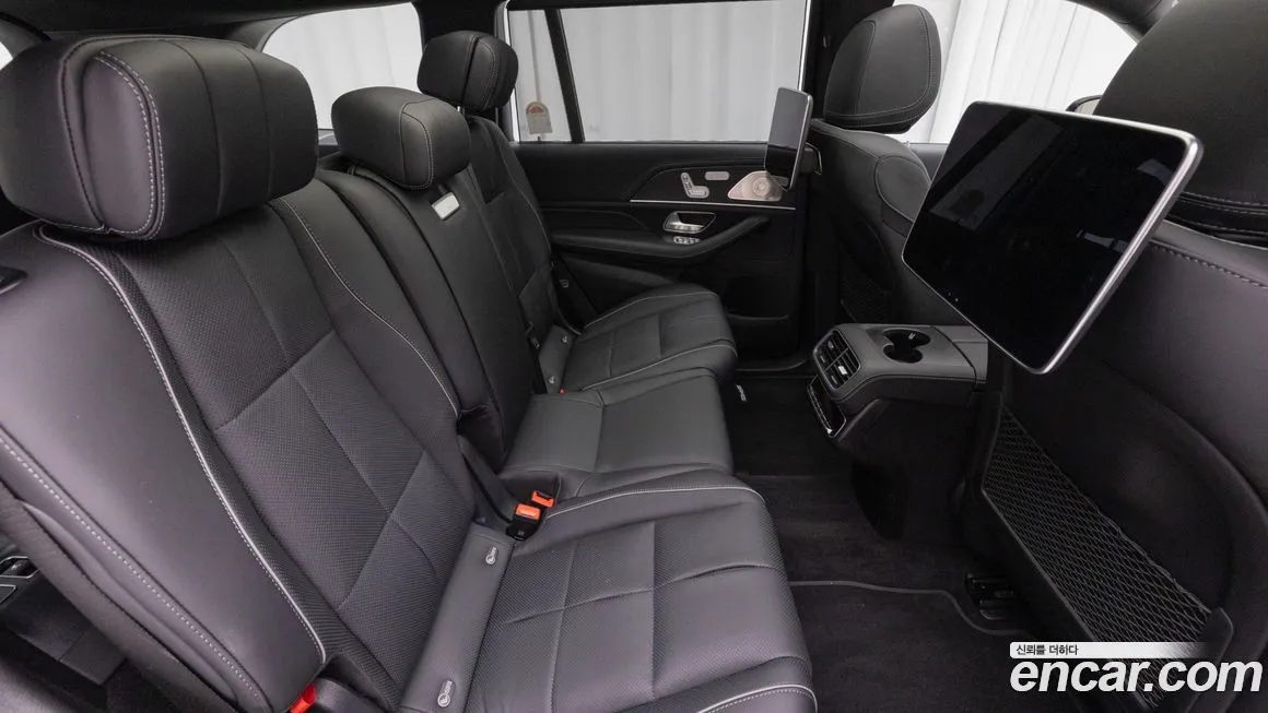 Mercedes-Benz GLS-Class — фото 10