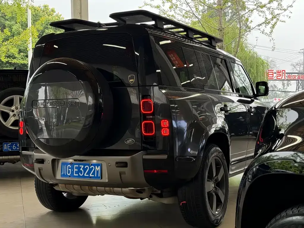 Land Rover Defender 2023 из CN, фото 5