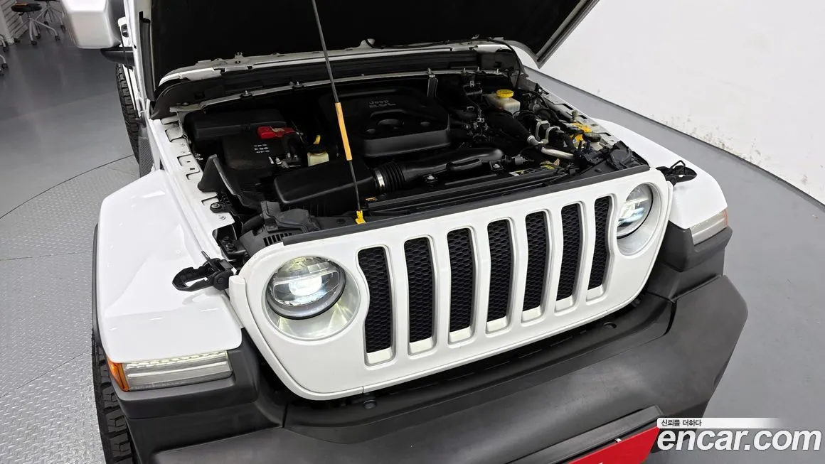 Jeep Wrangler — фото 6