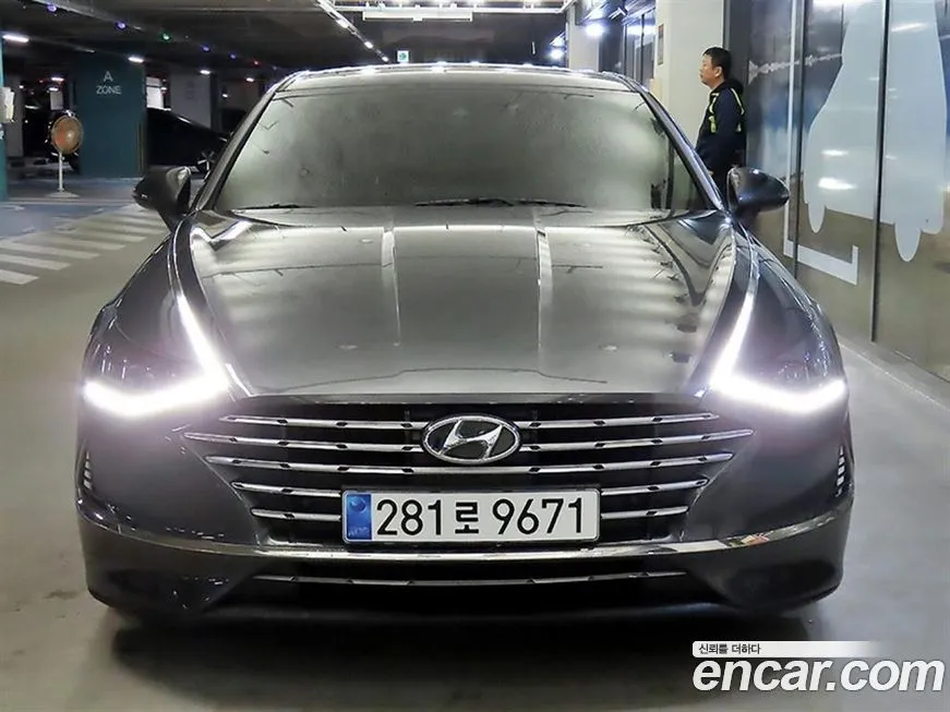 Hyundai Sonata 2022 из KR, фото 2