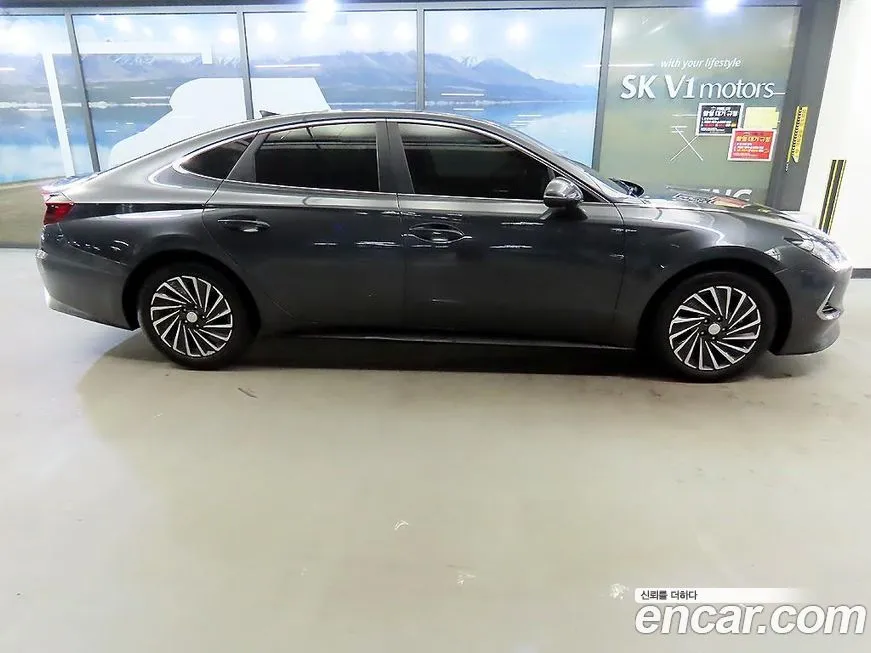 Hyundai Sonata 2022 из KR, фото 3