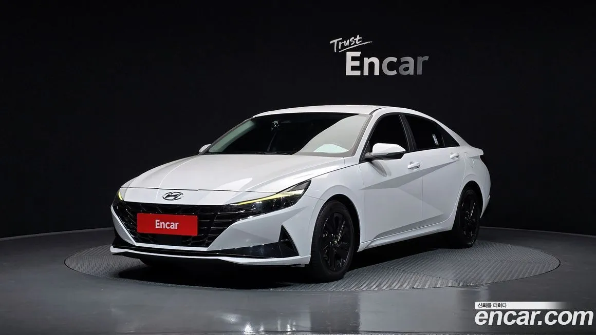 Hyundai AVANTE 2023 из KR, фото 1