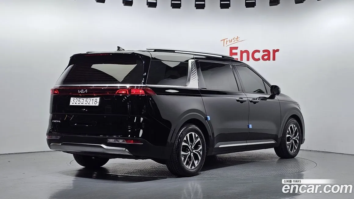 Kia Carnival 2023 из KR, фото 2