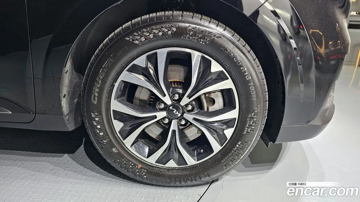 Kia Carnival 2023 из KR, фото 5