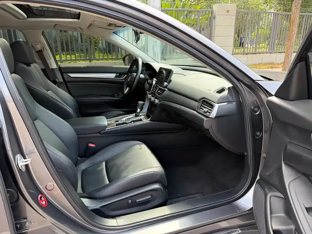 Honda Accord 2021 из CN, фото 8