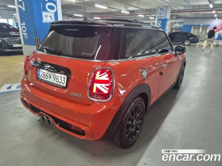 Mini Cooper 2021 из KR, фото 2