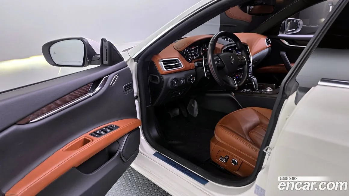 Maserati Ghibli 2022 из KR, фото 10