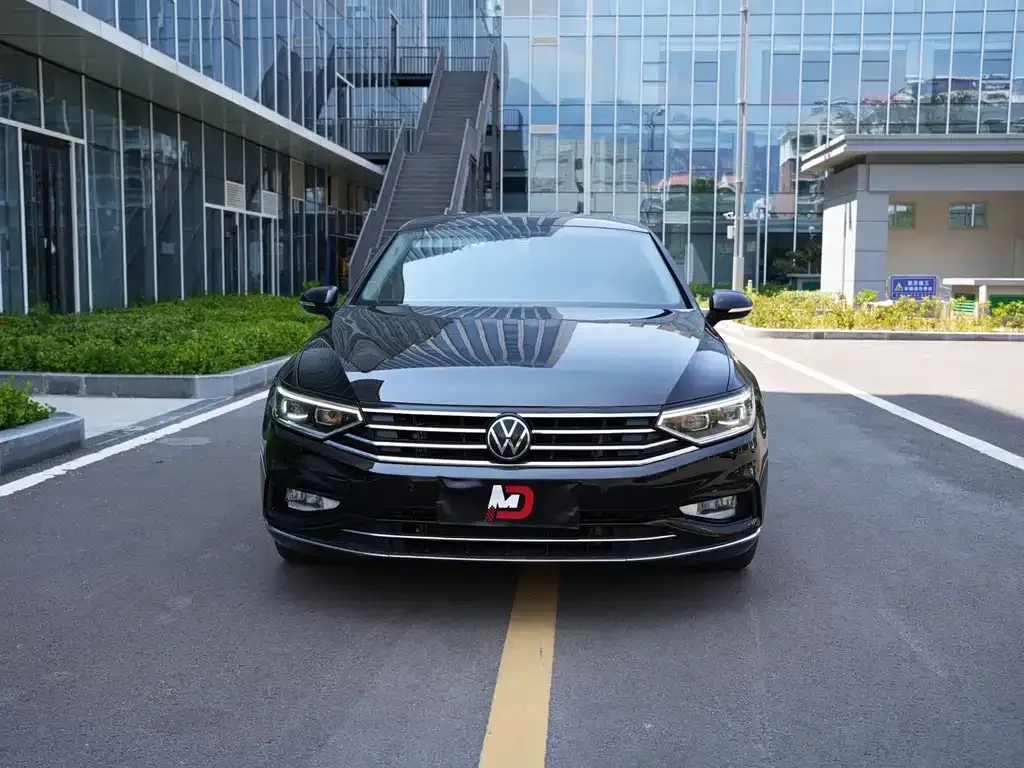Volkswagen Magotan 2022 из CN, фото 2