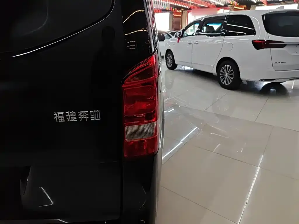 Mercedes-Benz Vito 2022 из CN, фото 8