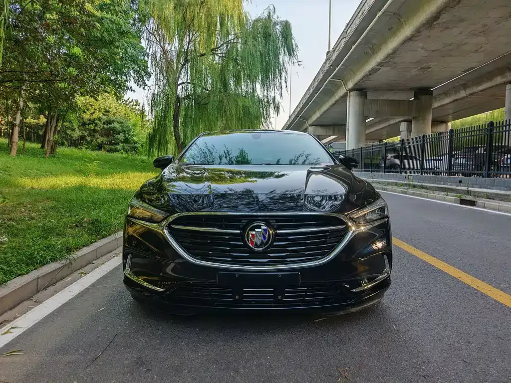 Buick LaCrosse 2022 из CN, фото 2