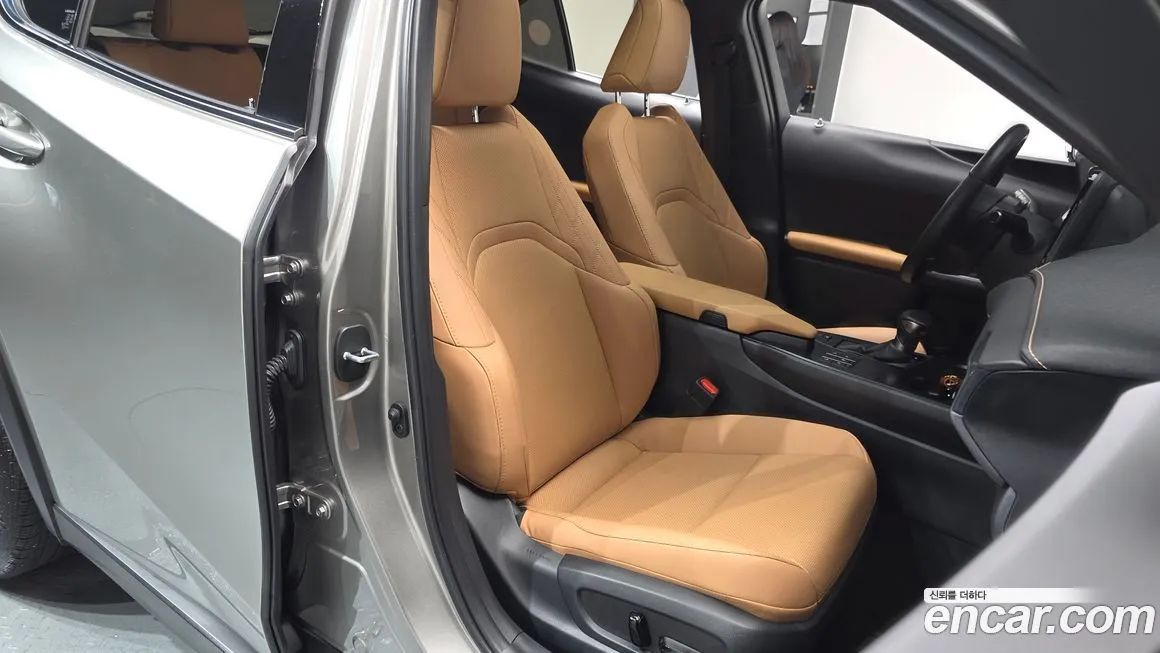 Lexus UX 2024 из KR, фото 10