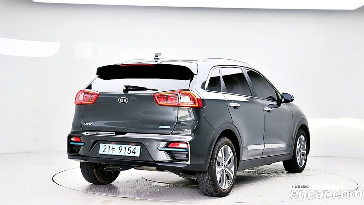 Kia Niro — фото 3