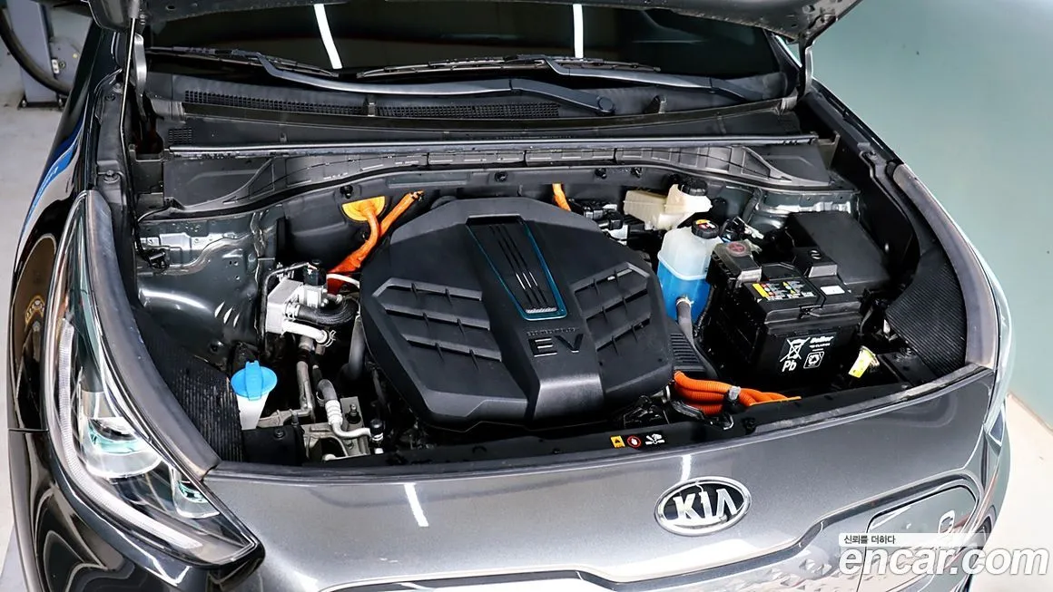 Kia Niro — фото 6