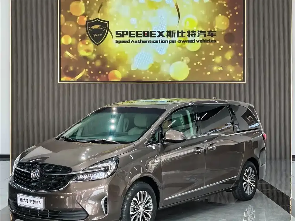 Buick GL8 2021 из CN, фото 1
