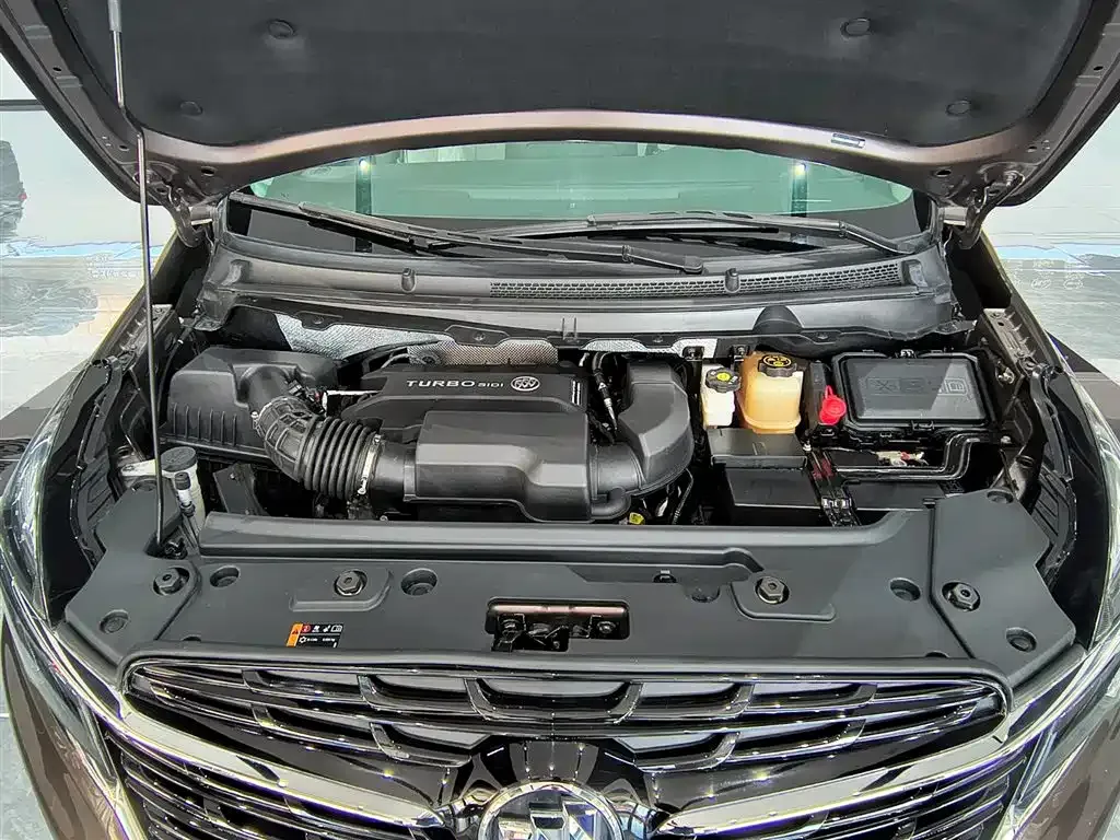 Buick GL8 2021 из CN, фото 4
