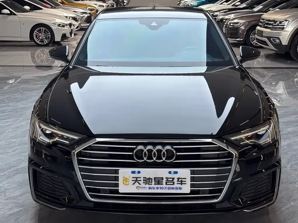Audi A6L 2023 из CN, фото 2