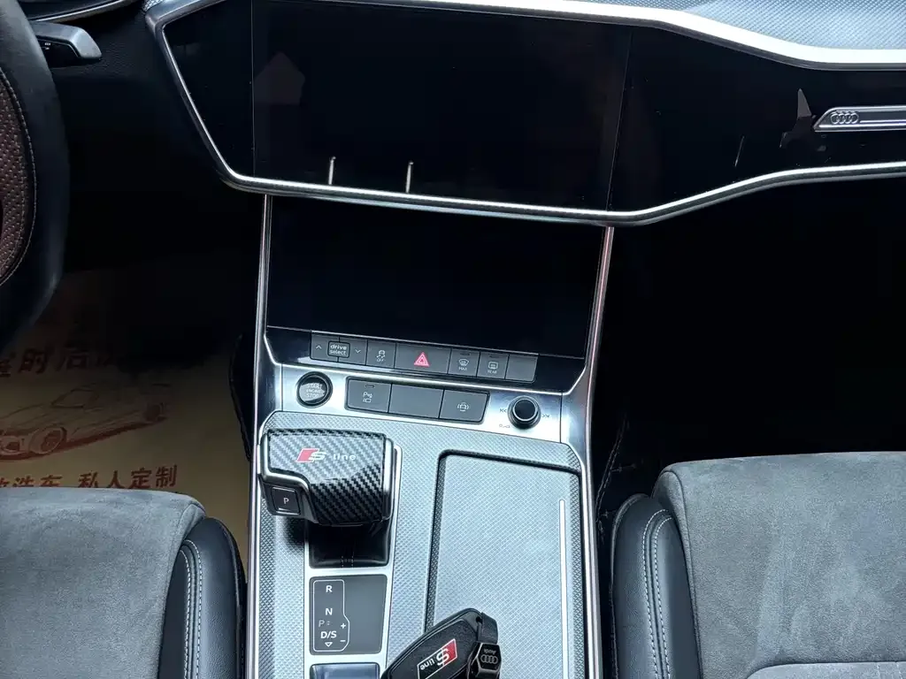 Audi A6L 2023 из CN, фото 7