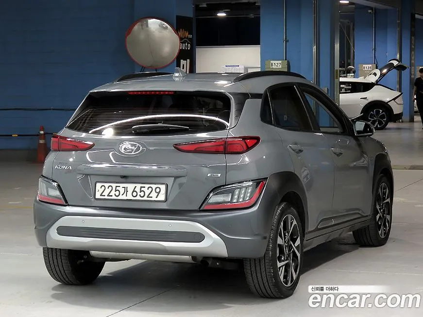 Hyundai Kona 2021 из KR, фото 2