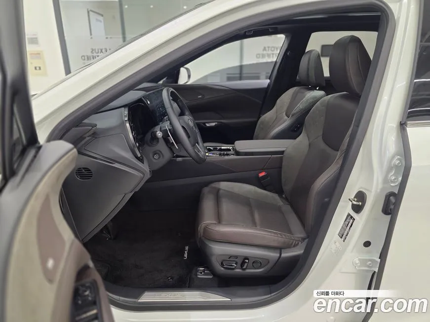 Lexus RX 2024 из KR, фото 10