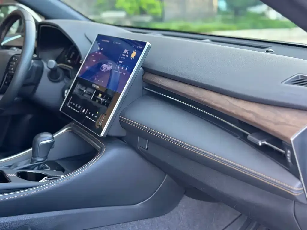 Toyota Avalon 2024 из CN, фото 10