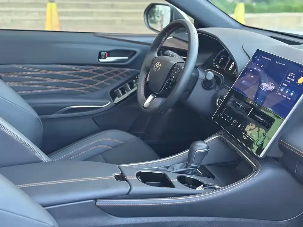 Toyota Avalon 2024 из CN, фото 8