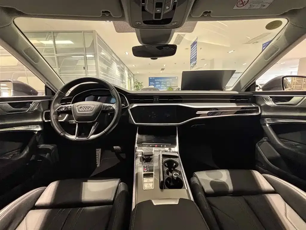 Audi A7 2024 из CN, фото 4