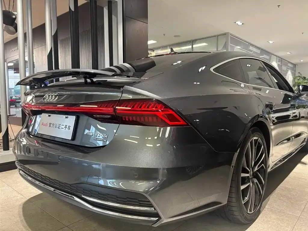 Audi A7 2024 из CN, фото 5