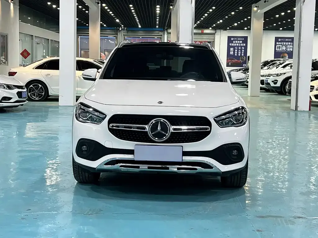 Mercedes-Benz GLA — фото 2