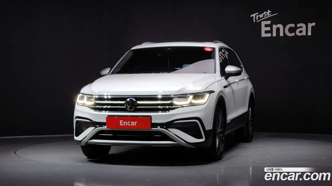 Volkswagen Tiguan — фото 3