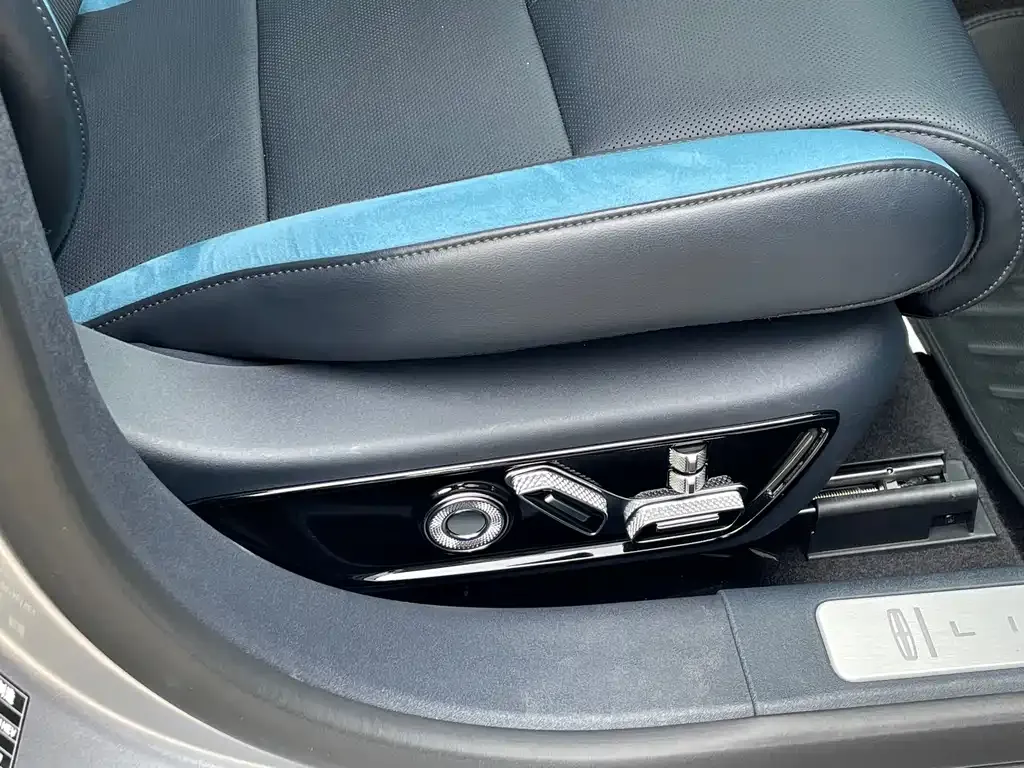 Lincoln Z 2024 из CN, фото 10