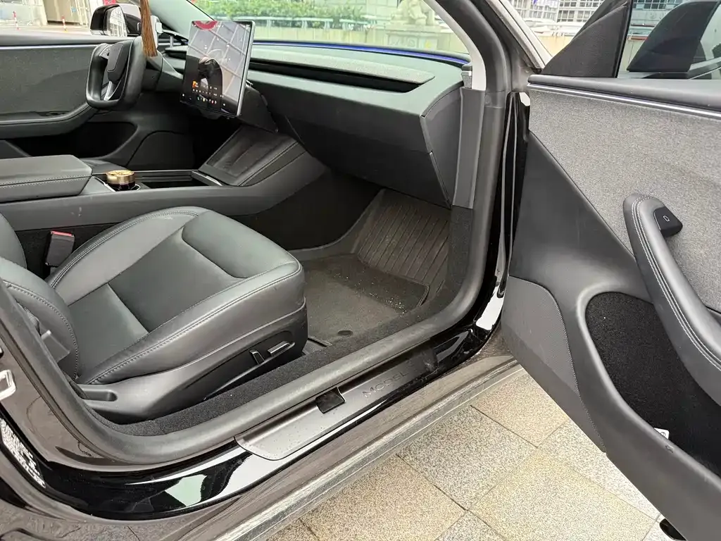 Tesla Model 3 2024 из CN, фото 7