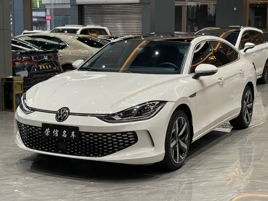 Volkswagen Lamando 2023 из CN, фото 1