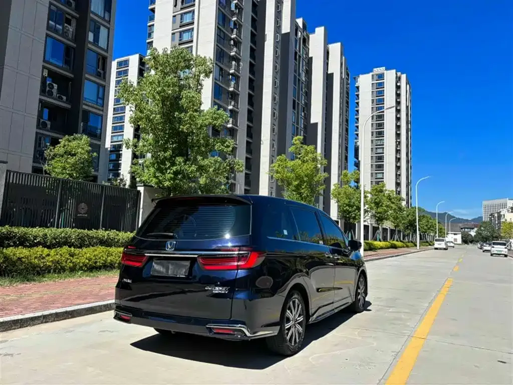 Honda Odyssey 2022 из CN, фото 10