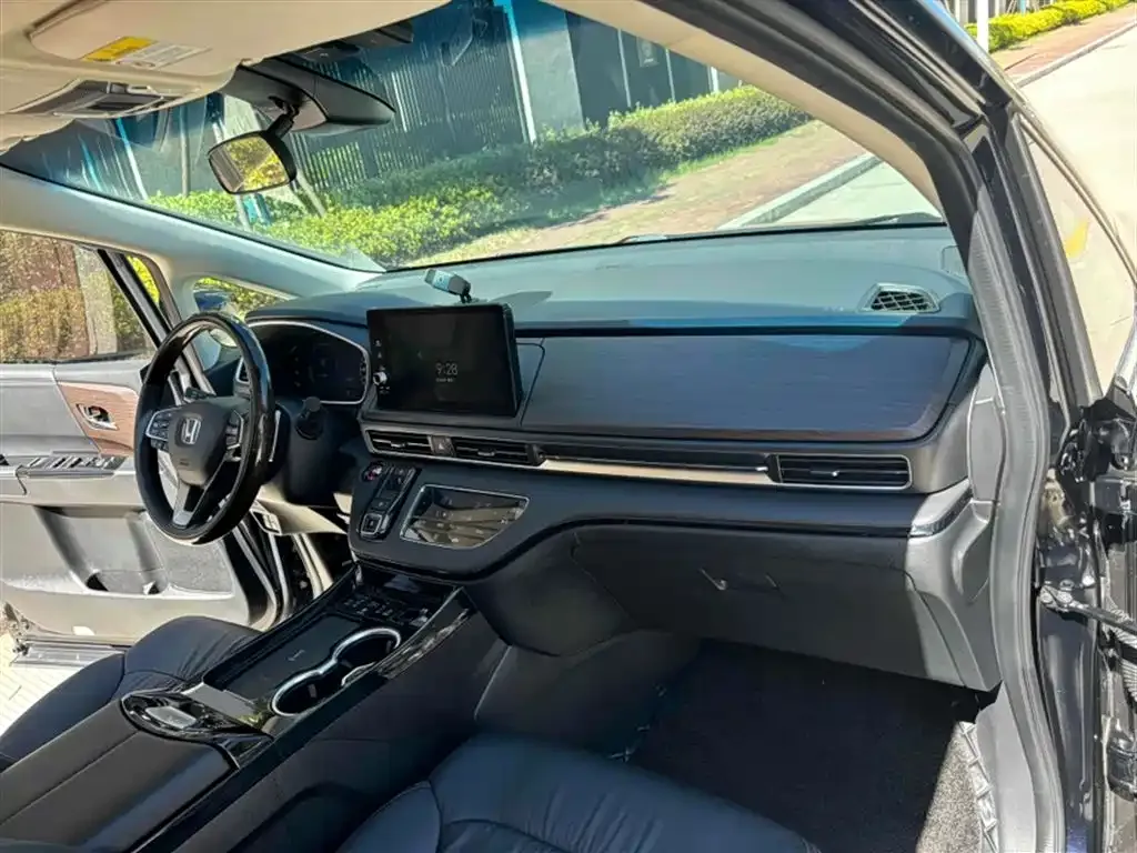 Honda Odyssey 2022 из CN, фото 2