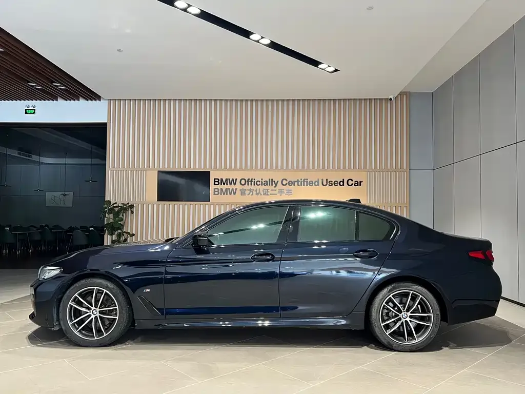 BMW 5 Series (Import) — фото 3
