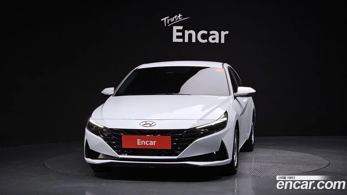 Hyundai AVANTE — фото 3