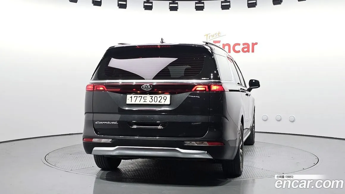 Kia Carnival 2021 из KR, фото 4