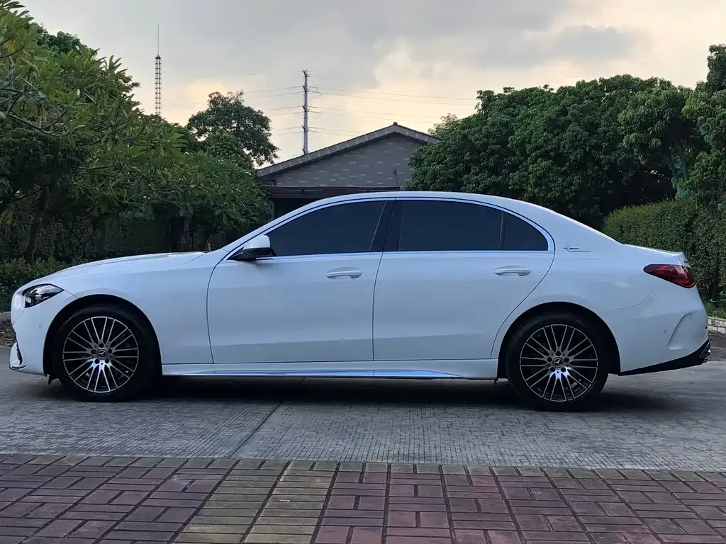 Mercedes-Benz C-Class 2024 из CN, фото 4