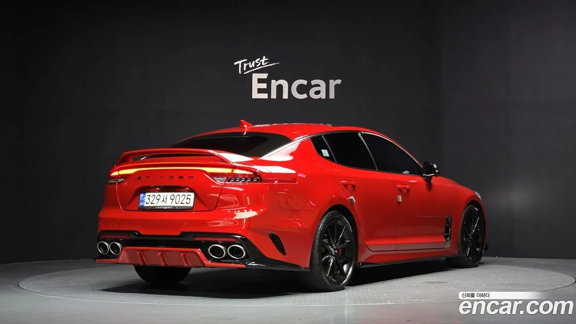 Kia Stinger 2023 из KR, фото 2