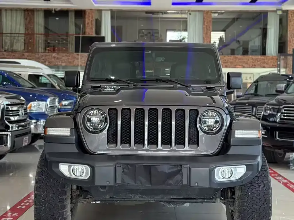 Jeep Wrangler 2021 из CN, фото 2