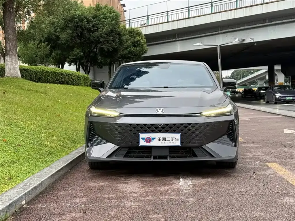 Changan UNI-V 2024 из CN, фото 2