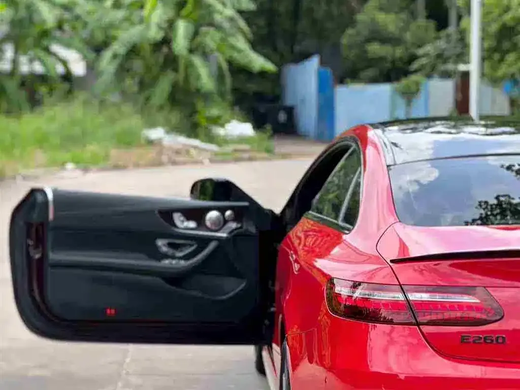 [object Object] E-Class (Import) 2021 из CN, фото 2