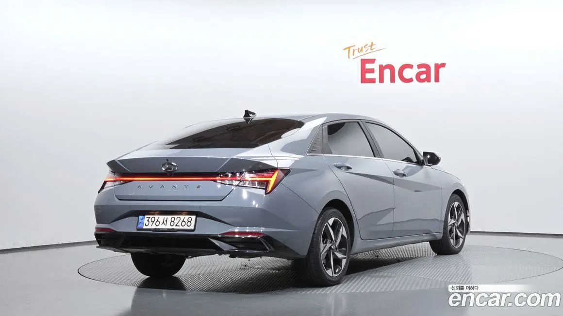 Hyundai AVANTE — фото 2