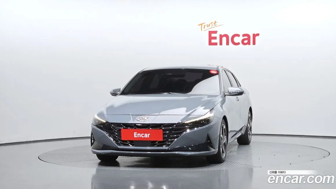 Hyundai AVANTE — фото 3