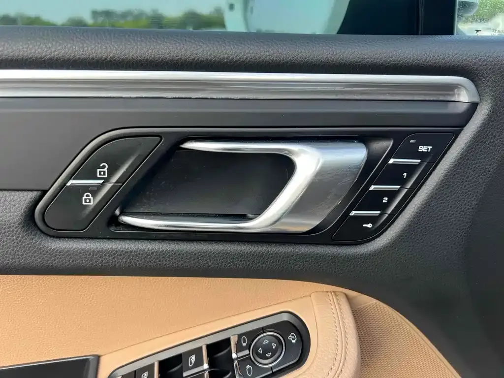 Porsche Macan 2021 из CN, фото 9
