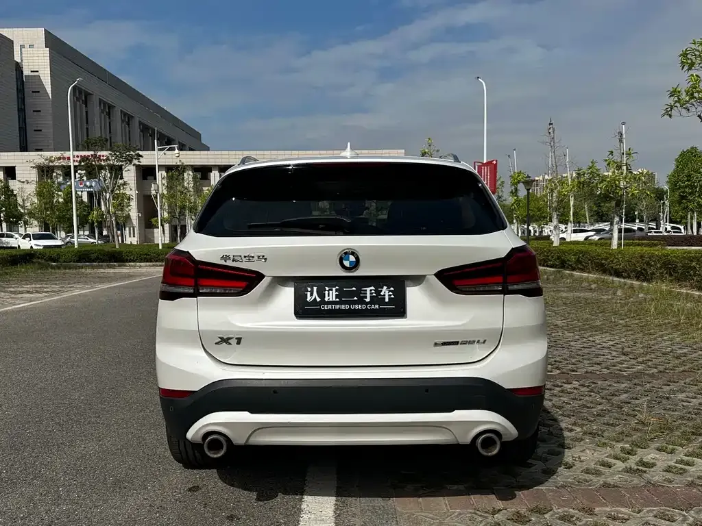 BMW X1 2021 из CN, фото 6