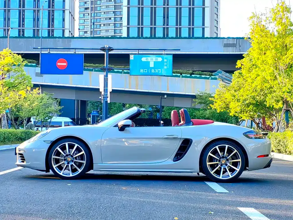 Porsche 718 2023 из CN, фото 4