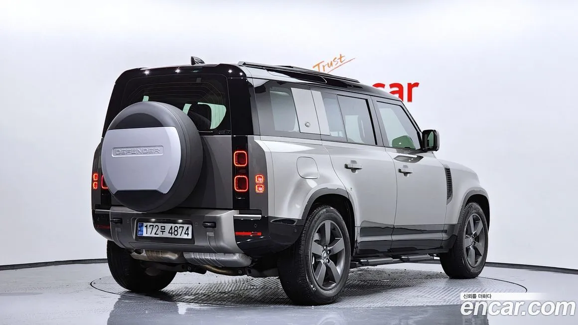 Land Rover Defender 2024 из KR, фото 2